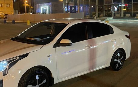 KIA Rio IV, 2021 год, 1 260 000 рублей, 3 фотография