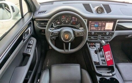 Porsche Macan I рестайлинг, 2025 год, 8 764 000 рублей, 4 фотография
