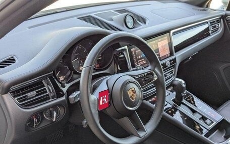 Porsche Macan I рестайлинг, 2025 год, 8 764 000 рублей, 6 фотография