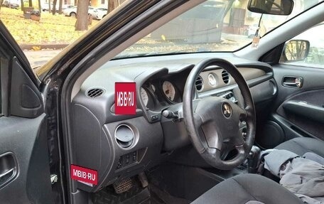 Mitsubishi Outlander III рестайлинг 3, 2005 год, 490 000 рублей, 9 фотография