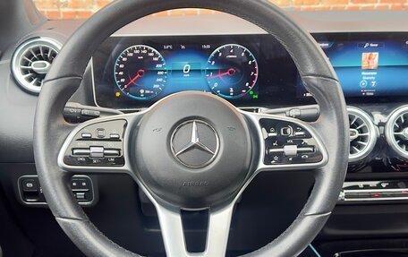 Mercedes-Benz GLA, 2020 год, 3 200 000 рублей, 9 фотография