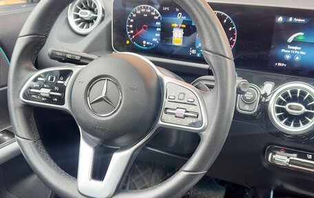 Mercedes-Benz GLA, 2020 год, 3 200 000 рублей, 13 фотография