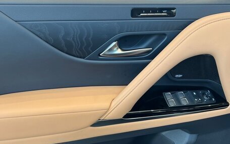 Lexus LX, 2025 год, 20 500 000 рублей, 10 фотография