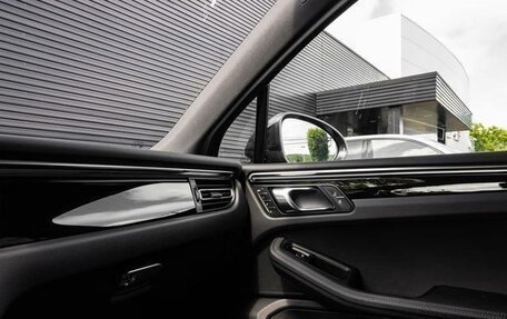 Porsche Macan I рестайлинг, 2025 год, 8 781 000 рублей, 18 фотография