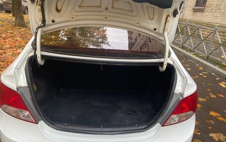 Hyundai Solaris II рестайлинг, 2012 год, 592 000 рублей, 14 фотография
