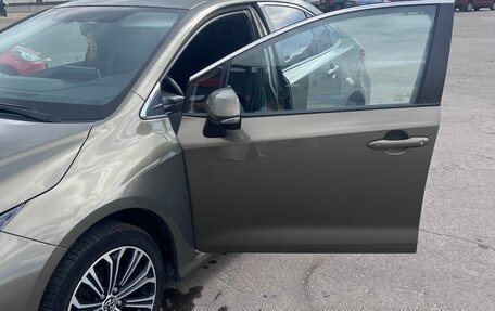 Toyota Corolla, 2019 год, 1 800 000 рублей, 5 фотография