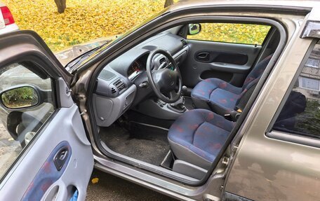 Renault Clio III, 2001 год, 330 000 рублей, 6 фотография