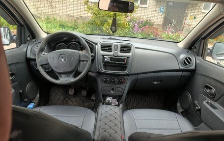 Renault Logan II, 2015 год, 560 000 рублей, 8 фотография