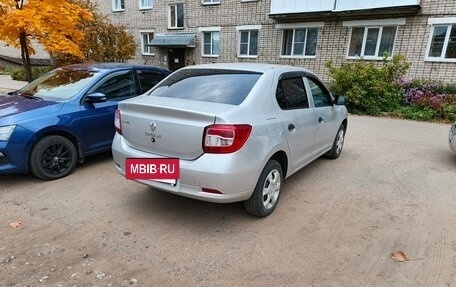 Renault Logan II, 2015 год, 560 000 рублей, 10 фотография