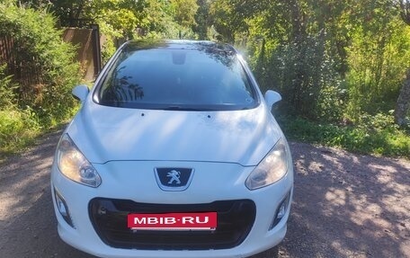 Peugeot 308 II, 2011 год, 450 000 рублей, 16 фотография