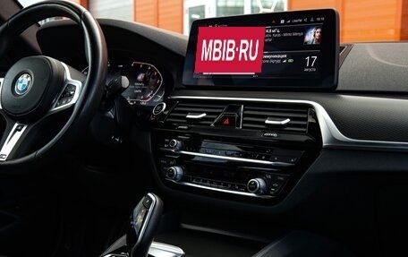BMW 5 серия, 2021 год, 6 000 000 рублей, 17 фотография