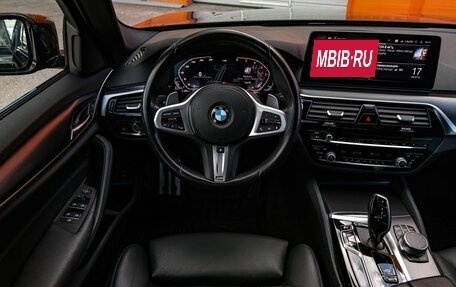 BMW 5 серия, 2021 год, 6 000 000 рублей, 21 фотография