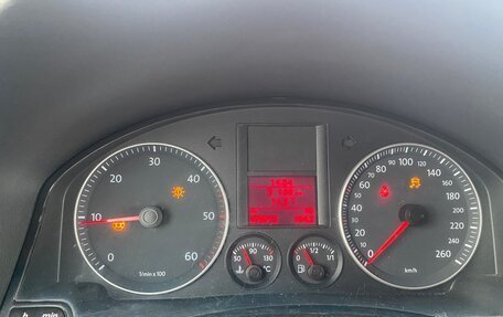 Volkswagen Golf Plus I, 2006 год, 600 000 рублей, 10 фотография