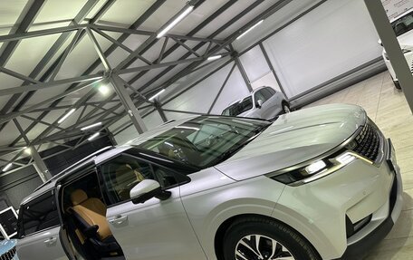 KIA Carnival, 2023 год, 3 900 000 рублей, 11 фотография