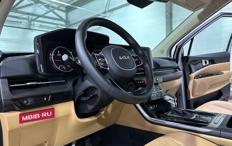 KIA Carnival, 2023 год, 3 900 000 рублей, 23 фотография