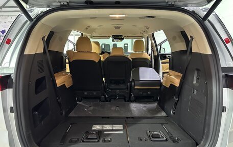 KIA Carnival, 2023 год, 3 900 000 рублей, 39 фотография