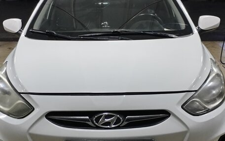 Hyundai Solaris II рестайлинг, 2014 год, 440 000 рублей, 6 фотография