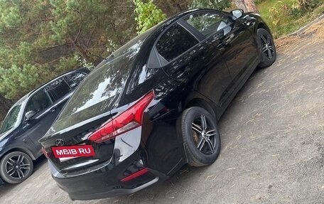 Hyundai Solaris II рестайлинг, 2018 год, 999 000 рублей, 4 фотография