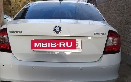 Skoda Rapid I, 2017 год, 1 100 000 рублей, 2 фотография