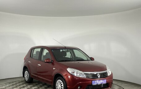 Renault Sandero I, 2013 год, 550 000 рублей, 2 фотография