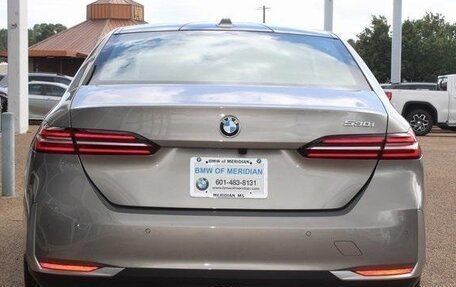 BMW 5 серия, 2025 год, 5 718 000 рублей, 7 фотография