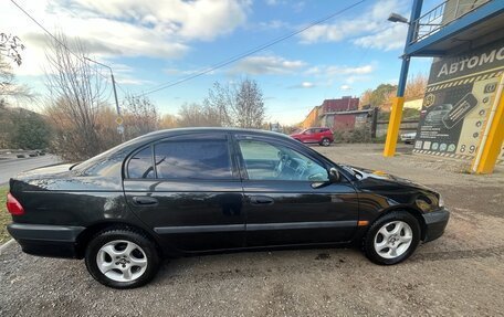 Toyota Avensis III рестайлинг, 2001 год, 360 000 рублей, 2 фотография