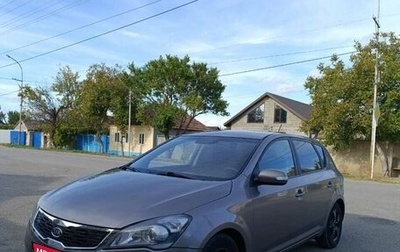 KIA cee'd I рестайлинг, 2012 год, 650 000 рублей, 1 фотография