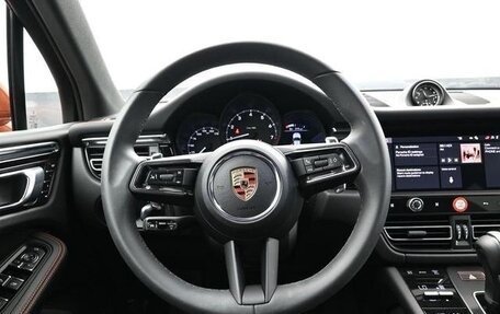 Porsche Macan I рестайлинг, 2025 год, 8 718 000 рублей, 6 фотография