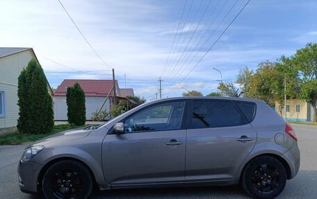 KIA cee'd I рестайлинг, 2012 год, 650 000 рублей, 2 фотография