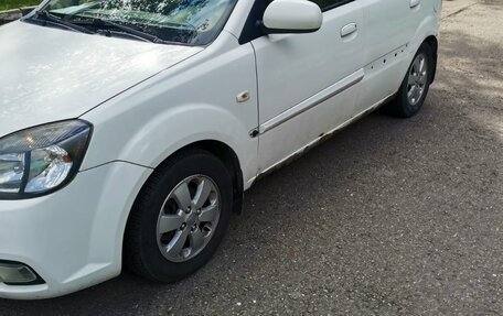 KIA Rio II, 2011 год, 350 000 рублей, 3 фотография