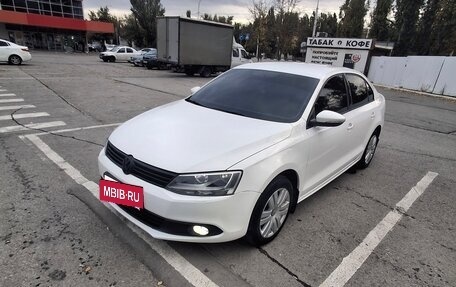 Volkswagen Jetta VI, 2013 год, 1 200 000 рублей, 8 фотография
