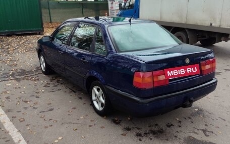 Volkswagen Passat B4, 1993 год, 290 000 рублей, 4 фотография