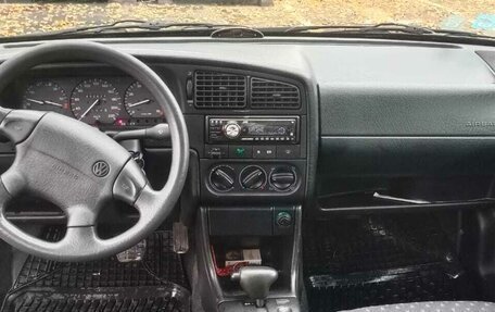 Volkswagen Passat B4, 1993 год, 290 000 рублей, 10 фотография