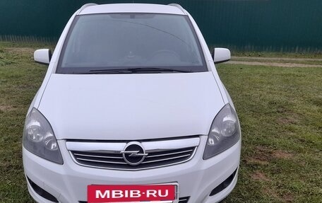 Opel Zafira B, 2011 год, 800 000 рублей, 7 фотография
