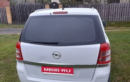 Opel Zafira B, 2011 год, 800 000 рублей, 9 фотография