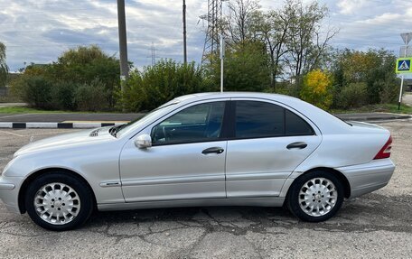 Mercedes-Benz C-Класс, 2001 год, 260 000 рублей, 2 фотография