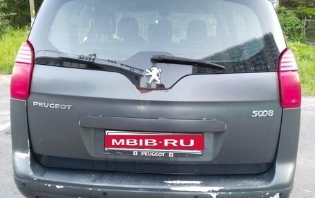 Peugeot 5008 I рестайлинг, 2010 год, 800 000 рублей, 3 фотография
