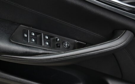 BMW 5 серия, 2019 год, 3 200 000 рублей, 18 фотография
