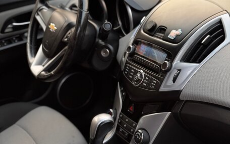 Chevrolet Cruze II, 2013 год, 680 000 рублей, 7 фотография