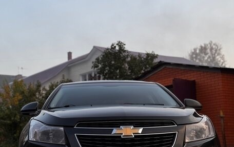 Chevrolet Cruze II, 2013 год, 680 000 рублей, 3 фотография