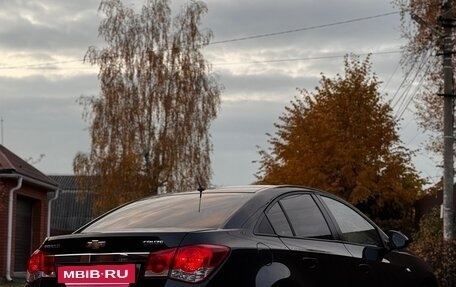 Chevrolet Cruze II, 2013 год, 680 000 рублей, 2 фотография