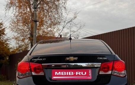 Chevrolet Cruze II, 2013 год, 680 000 рублей, 4 фотография