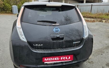 Nissan Leaf I, 2014 год, 650 000 рублей, 7 фотография