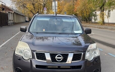 Nissan X-Trail, 2011 год, 1 050 000 рублей, 2 фотография