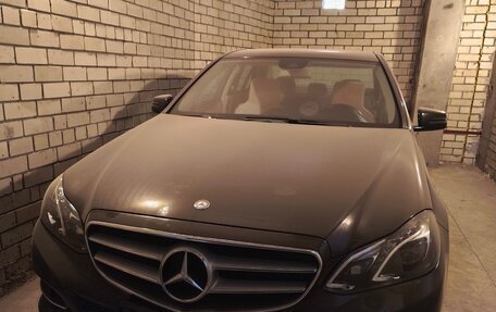Mercedes-Benz E-Класс, 2015 год, 2 295 000 рублей, 1 фотография