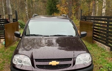 Chevrolet Niva I рестайлинг, 2017 год, 790 000 рублей, 1 фотография