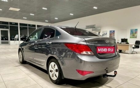 Hyundai Solaris II рестайлинг, 2016 год, 799 000 рублей, 5 фотография