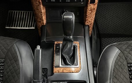 Toyota Land Cruiser Prado 150 рестайлинг 2, 2011 год, 2 580 000 рублей, 11 фотография