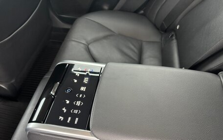 Toyota Camry, 2021 год, 3 300 000 рублей, 11 фотография
