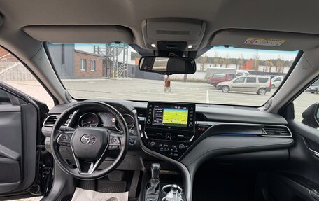 Toyota Camry, 2021 год, 3 300 000 рублей, 13 фотография